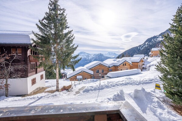 Basic Apartment | Property grounds - Vieux Valais Heidi (Riederalp)