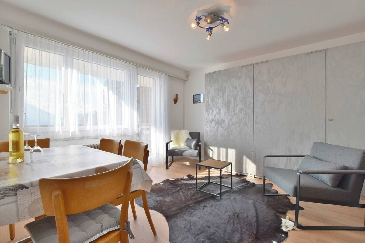 Basic Apartment (Waldesrand Bättlihorn) | Tempat makan