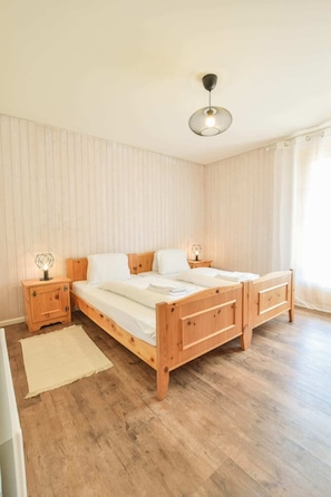 Room - Chalet Bülbül (Goms)