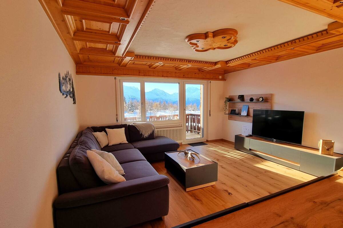 Basic Apartment (Hollandia 26) | Living area