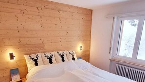 2 bedrooms, bed sheets - Hollandia (Riederalp)
