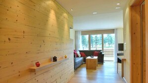 Basic Apartment | Interior - Royal B26 (Riederalp)