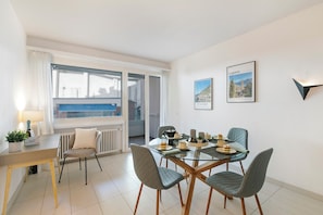 Apartemen Keluarga, beberapa kamar (Residenza Tasso Sul Lago) | Tempat makan