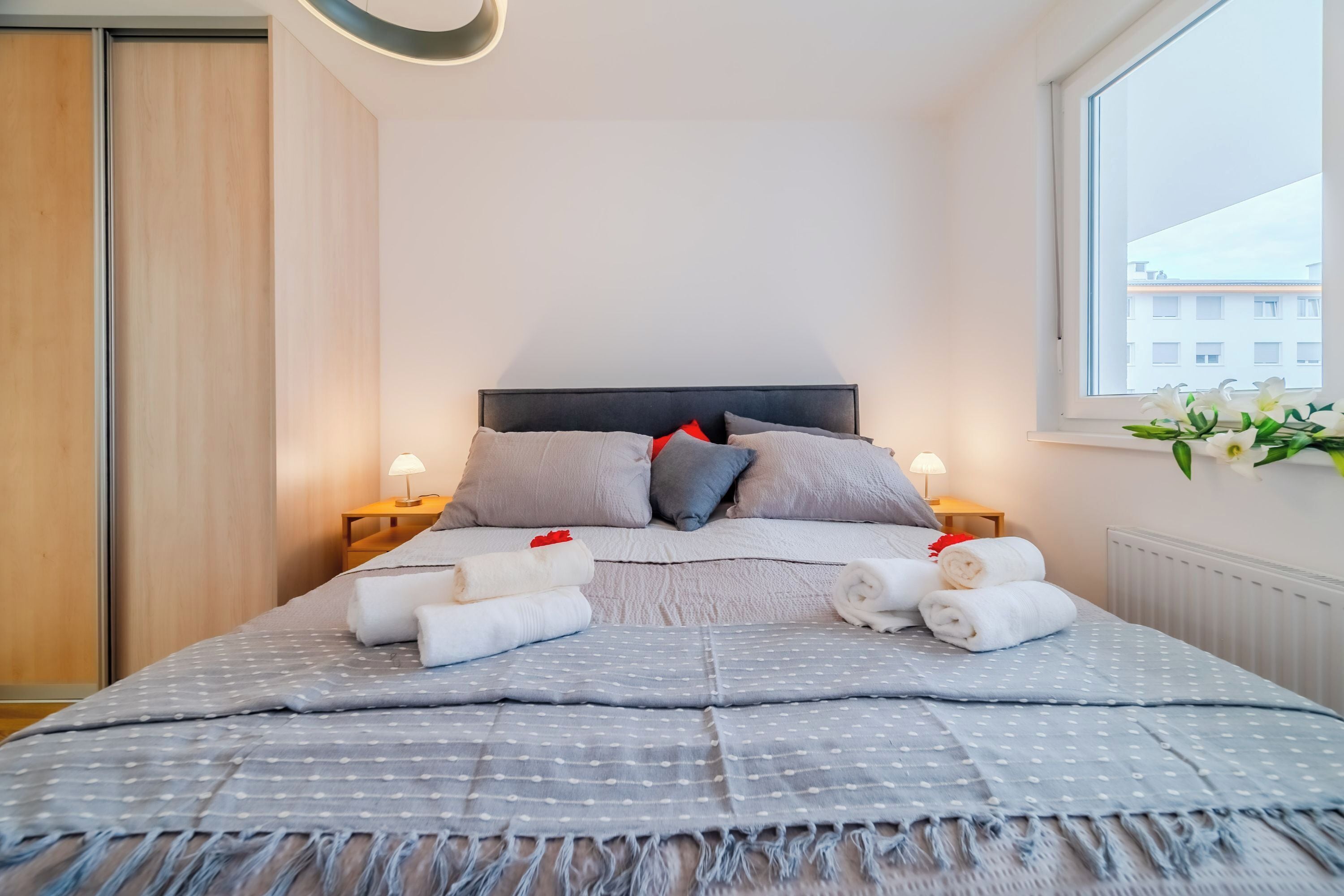 家庭公寓, 多间卧室 (Modern Oasis With Terrace) | 1 多间卧室、熨斗/熨衣板、免费 WiFi、床单