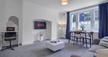 Fresh Stylish Space in the Heart of Gloucester