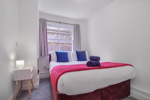 1 soverom, strykejern/-brett, wi-fi (inkludert) og sengetøy