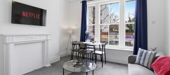 Brand New Stylish Apartment in Central Gloucester