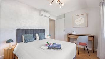 Luxury-Apartment, Mehrere Schlafzimmer, 2 Bäder (Novos Arcadia 501) | 3 Schlafzimmer, WLAN, Bettwäsche