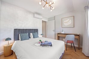 Luxe appartement, meerdere slaapkamers, 2 badkamers (Novos Arcadia 501) | 3 slaapkamers, wifi, beddengoed