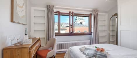 Appartement Luxe, plusieurs chambres, 2 salles de bains (Novos Arcadia 501) | 3 chambres, Wi-Fi, draps fournis
