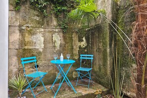 Honeymoon Apartment, Multiple Bedrooms, Sea Facing (Sea and City Retreat Opatija) | Terrace/patio