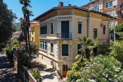 Sea and City Retreat Opatija