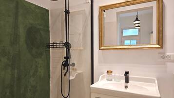 Honeymoon Apartment, Multiple Bedrooms, Sea Facing (Sea and City Retreat Opatija) | Bathroom | Shower, hair dryer, towels, soap