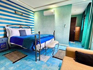 6 Schlafzimmer