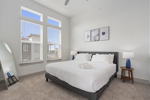 2 habitaciones, tabla de planchar con plancha y wifi gratis 