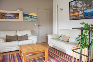 Fireplace - Country house in a green setting (La Gaude)