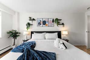 2 chambres, fer et planche à repasser, accès au Wi-Fi (inclus)