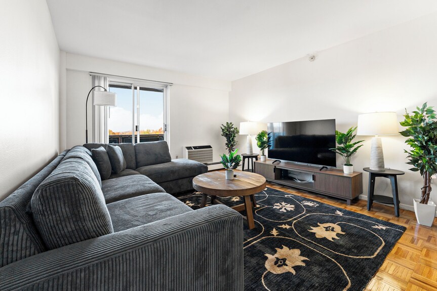 Nice 2bd/1.5ba Near Bu D53e - Brookline, MA