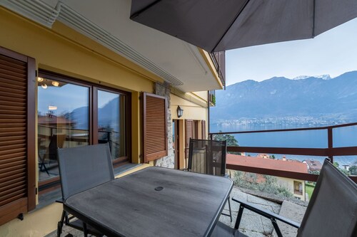 Limonta Breathless View