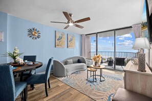 Een smart-tv en een open haard