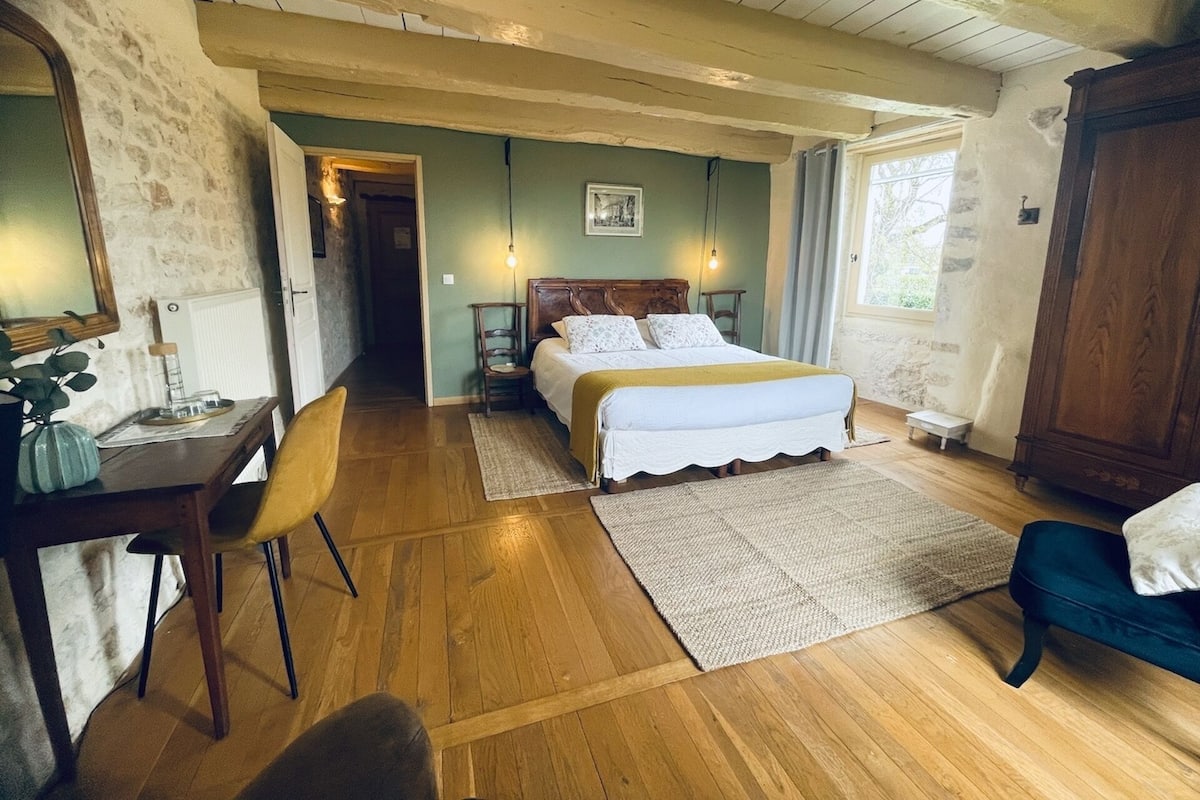 1 bedroom, free WiFi, bed sheets