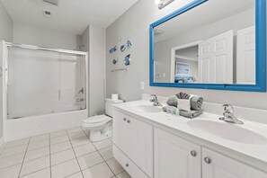 Towels, soap, shampoo, toilet paper