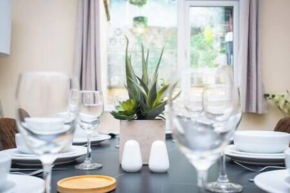 Dining - Haven House, a beautiful place and view! (Bath and North East Somerset)