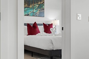 2 chambres, fer et planche à repasser, accès à Internet, literie fournie