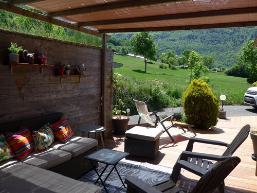 Au centre de la vallée de Luz Saint Sauveur, Maison avec piscine et belle vue.