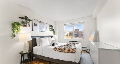 Nice 2bd/1.5ba Next to BU 1194
