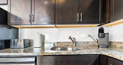 Beautiful 2bd/1.5ba Next to BU 8199