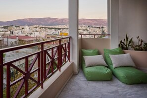 Melpomeni | View from room