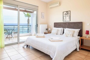 2 bedrooms, WiFi, bed sheets - Dreamview Villa - Two Bedroom Villa, Sleeps 4 (Agios Nikolaos)