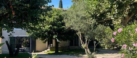 Enceinte de lâhĂ©bergement