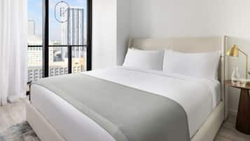 1 bedroom, desk, iron/ironing board, WiFi