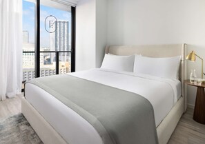 1 bedroom, desk, iron/ironing board, WiFi