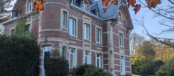 Bed and breakfast - small castle in the countryside