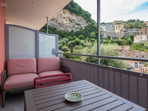 Luxury Apartment, Bay View | Balcony view