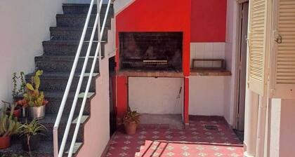 Chalet for 4/5 people in Barrio La Perla (Mar del Plata) 6 blocks from the sea