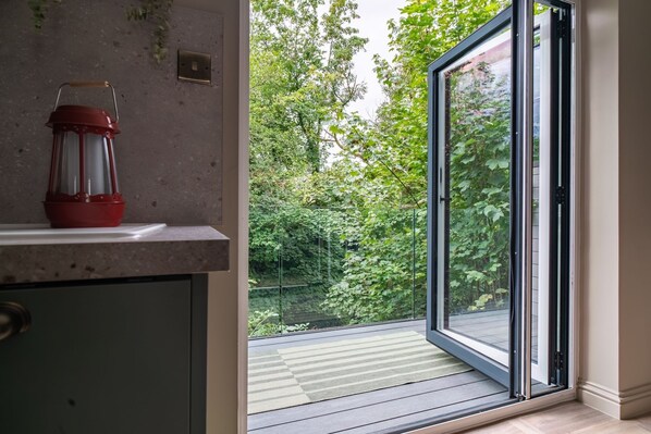 Terrace/patio - Cottage Cwtch (Neath)