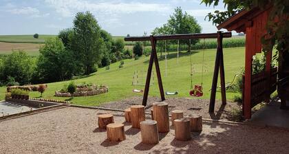 Charming 2-bedroom apartment 1 with WiFi, AC in amazing Plitvice Lakes