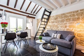 Living area - Beautiful Apartment - 1br/4p - Saint-georges (Paris)