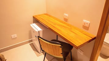 Habitación clásica con 2 camas individuales | Escritorio y wifi gratis