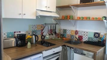 Micro-ondas, fogão, cooktop, lava-louças
