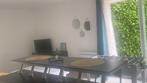 Spielezimmer