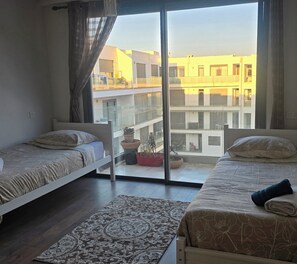 2 Schlafzimmer, Bügeleisen/Bügelbrett, kostenloses WLAN, Bettwäsche