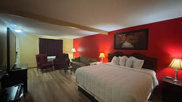 Desk, laptop workspace, iron/ironing board, free WiFi