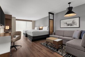 Luxe beddengoed, bedden met traagschuimmatrassen, een minibar