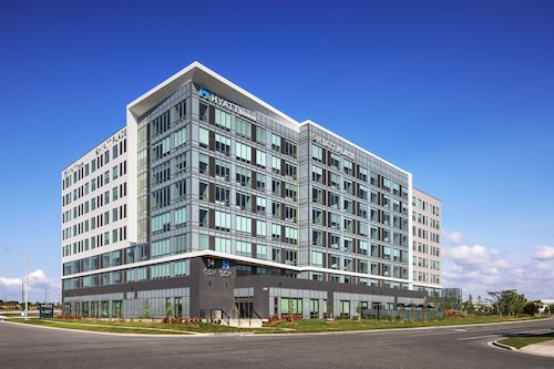 Hyatt House Mississauga / Airport Corporate Centre