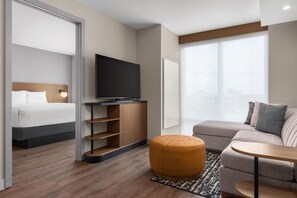 Matelas mémoire de forme, minibar, coffres-forts dans les chambres